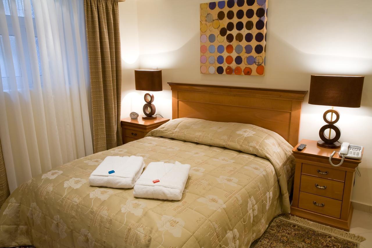 Andria Suites Ándros Eksteriør billede